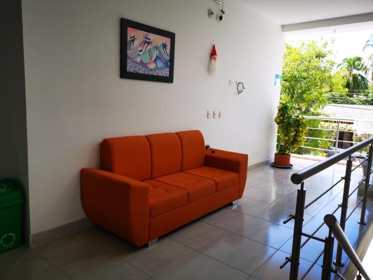 Hotel Paraiso Plaza ปูแอร์โตตรีอุนโฟ ภายนอก รูปภาพ