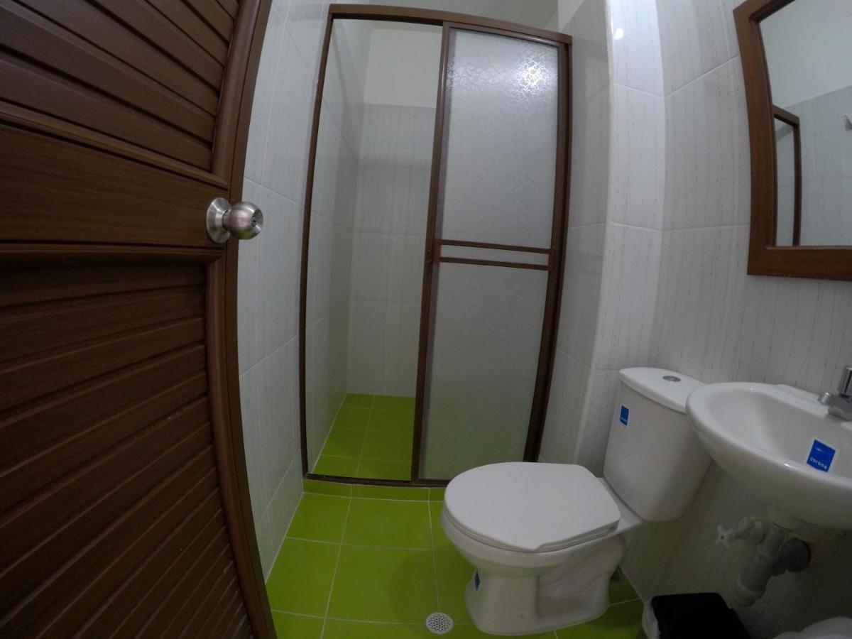 Hotel Paraiso Plaza ปูแอร์โตตรีอุนโฟ ภายนอก รูปภาพ