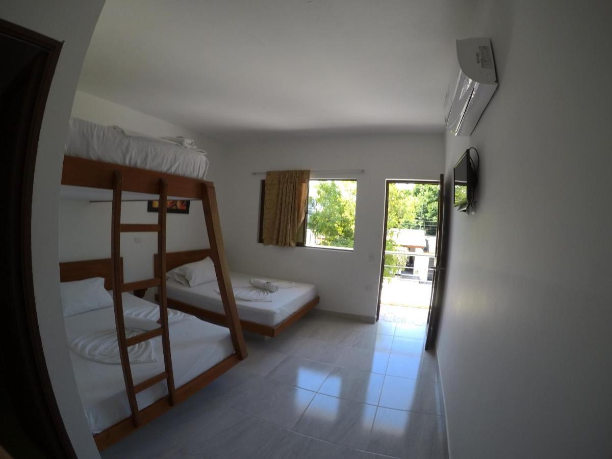 Hotel Paraiso Plaza ปูแอร์โตตรีอุนโฟ ภายนอก รูปภาพ