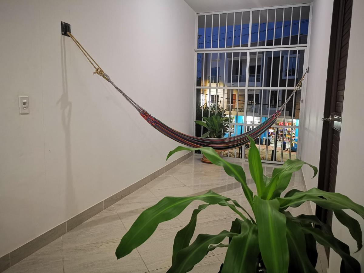 Hotel Paraiso Plaza ปูแอร์โตตรีอุนโฟ ภายนอก รูปภาพ